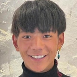 理塘纯真丁一郎